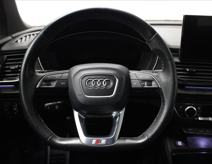 Audi SQ5 SUV / Terénní 3,0 l 251 kw