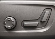 Volvo XC40 SUV / Terénní 2,0 l 182 kw