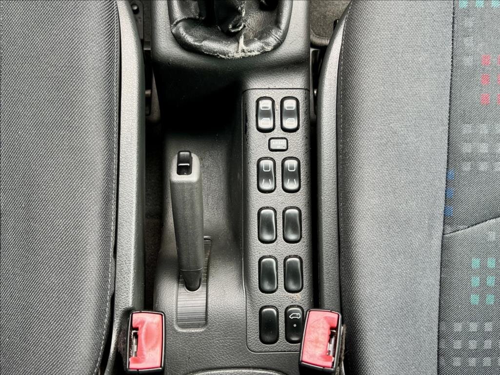 Mercedes-Benz Vaneo MPV 1,7 l 67 kw