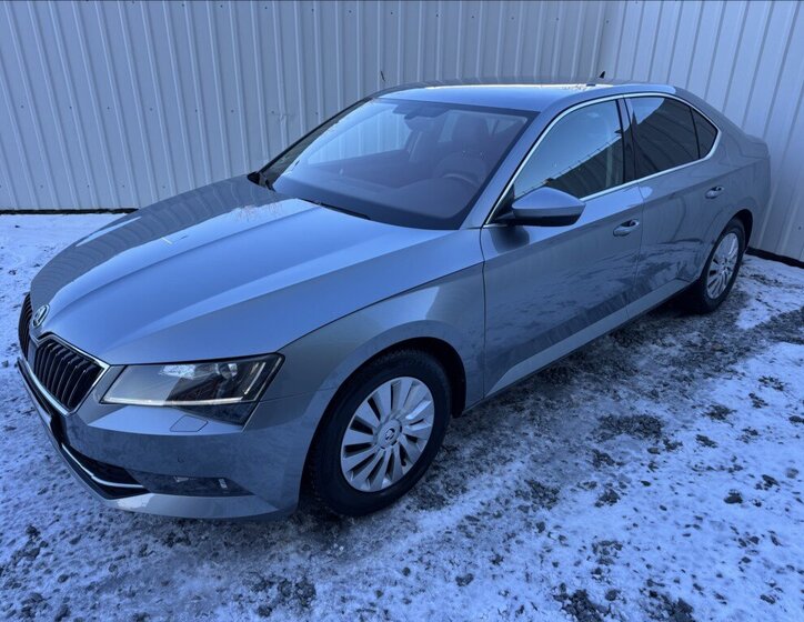 Škoda Superb 5