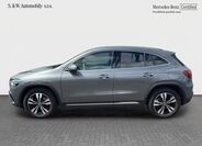 Mercedes-Benz GLA 13