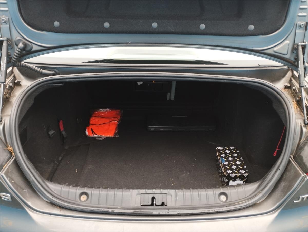 Alfa Romeo 159 Sedan 1,9 l 110 kw