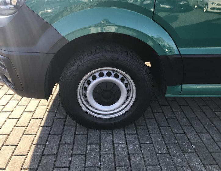 Volkswagen Crafter Skříň 2,0 l 103 kw