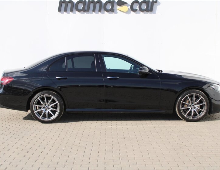 Mercedes-Benz Třídy E Sedan / Limuzína 2,0 l 143 kw