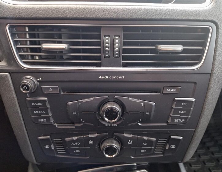 Audi Q5 Kombi 2,0 l 105 kw