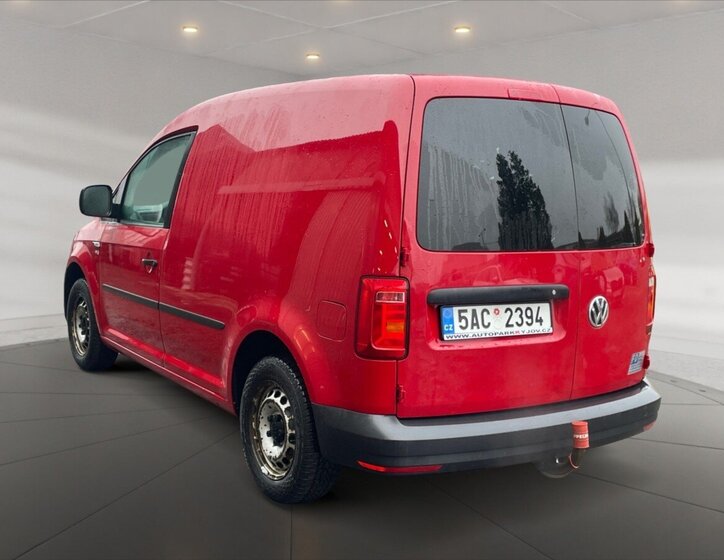 Volkswagen Caddy Skříň 1,6 l 75 kw