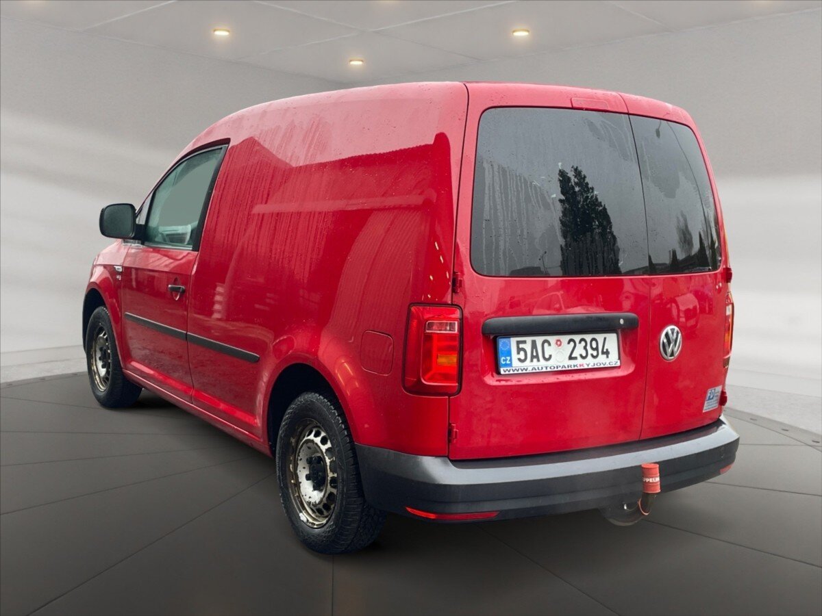 Volkswagen Caddy Skříň 1,6 l 75 kw