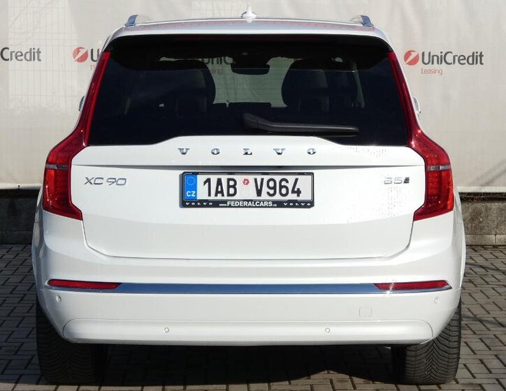 Volvo XC90 SUV / Terénní 2,0 l 173 kw