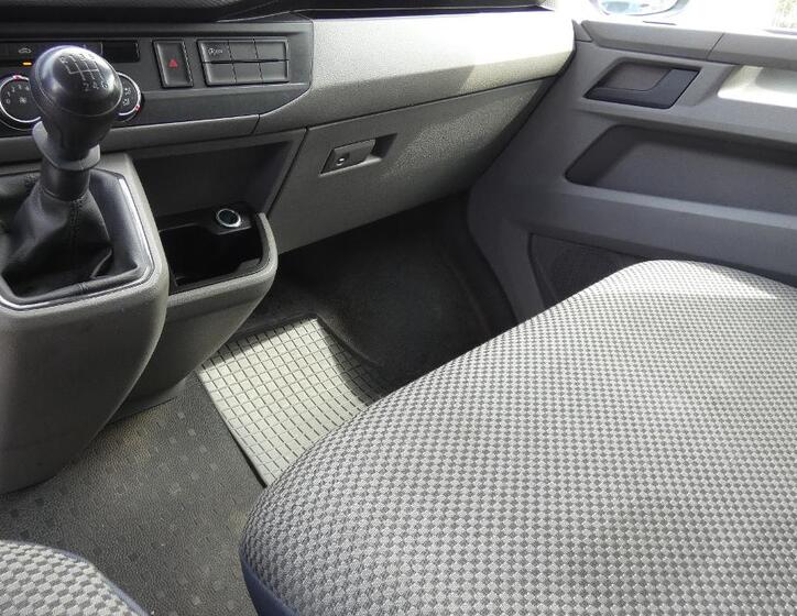 Volkswagen Transporter 6