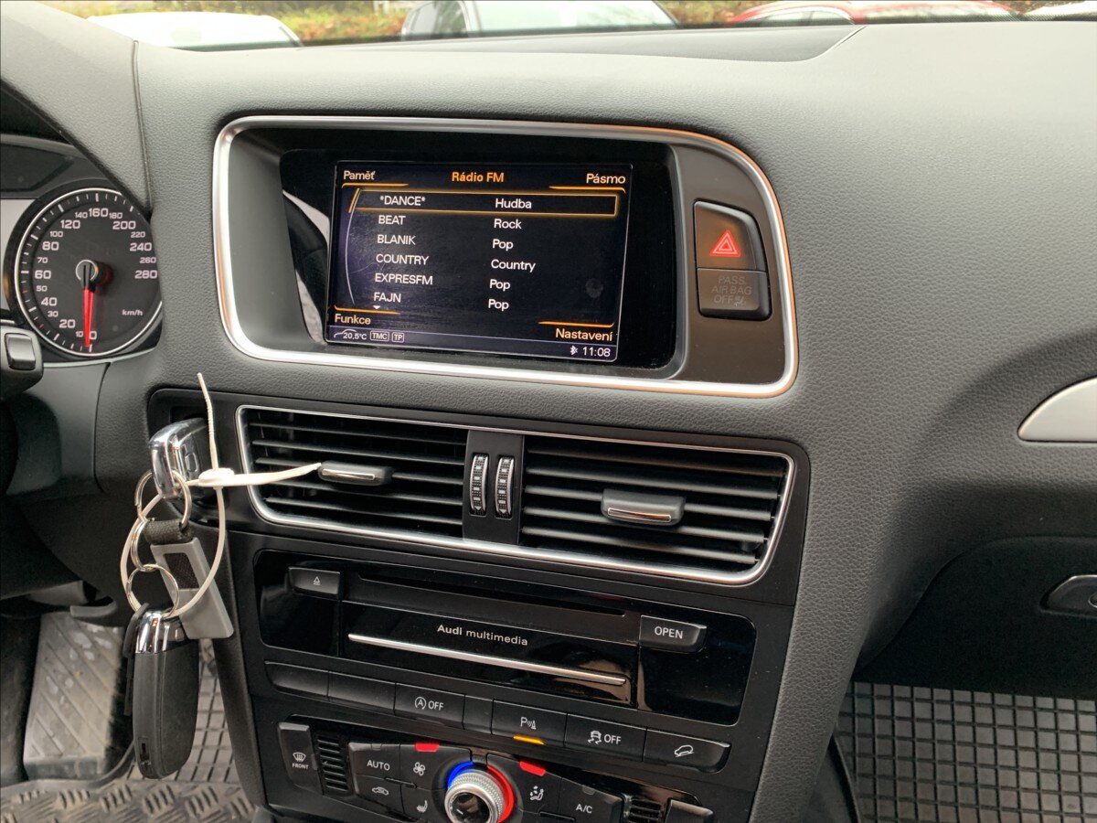 Audi Q5 SUV 2,0 l 140 kw