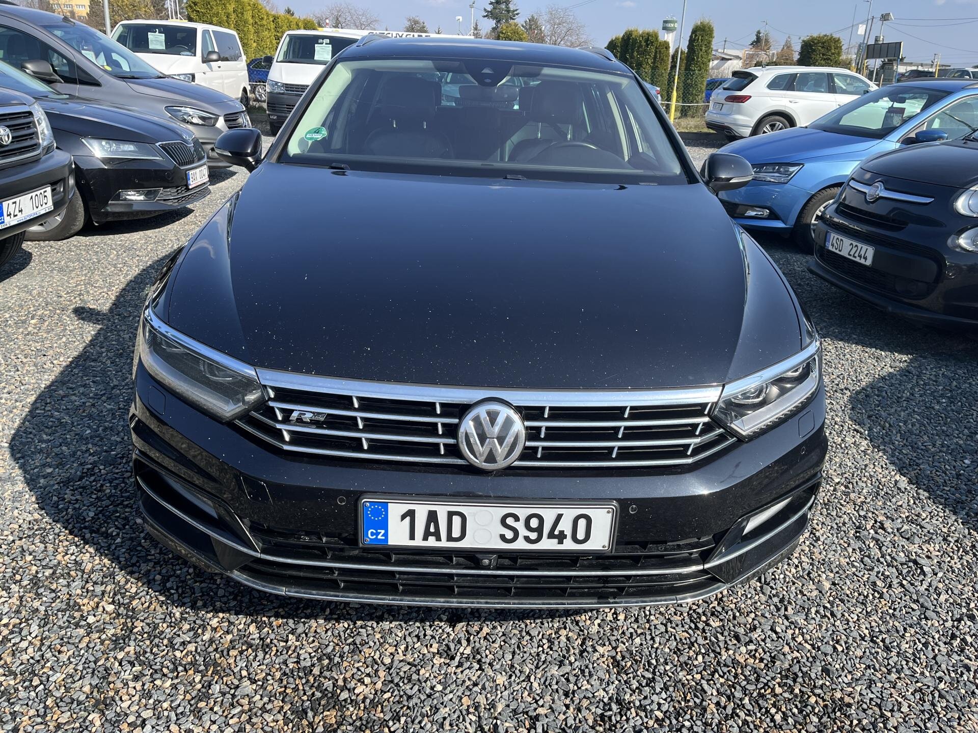 Volkswagen Passat Kombi 2,0 l 176 kw