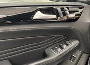 Mercedes-Benz GLE SUV 3,0 l 270 kw