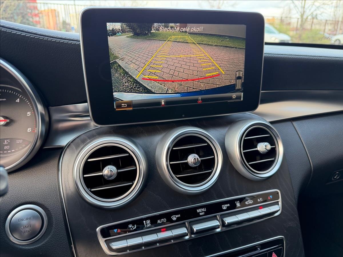 Mercedes-Benz Třídy C Kombi 2,1 l 150 kw