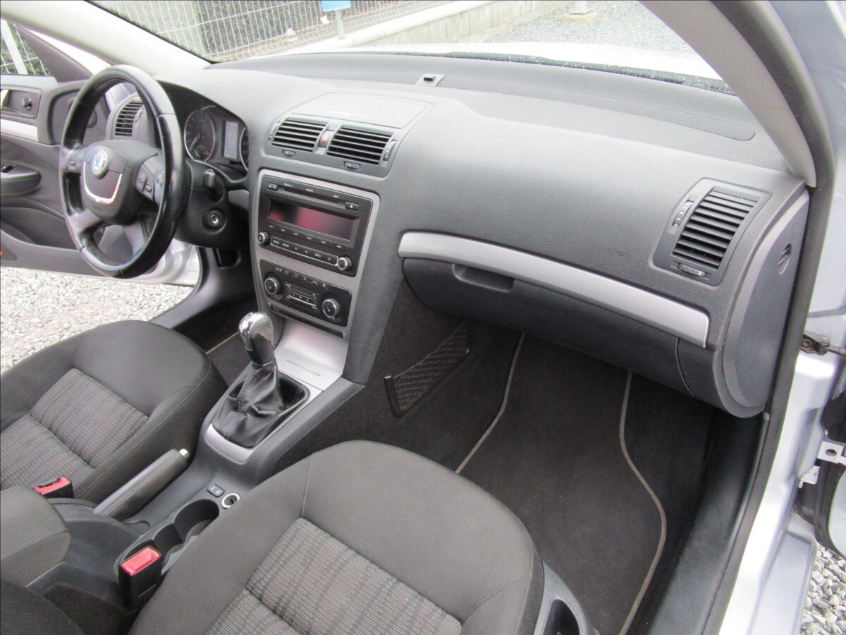 Škoda Octavia Liftback 1,6 l 77 kw