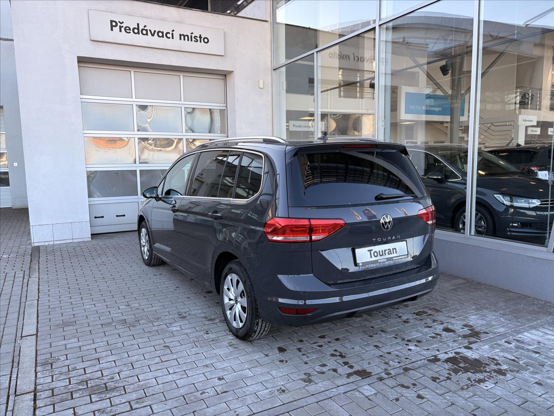 Volkswagen Touran MPV 1,5 l 110 kw