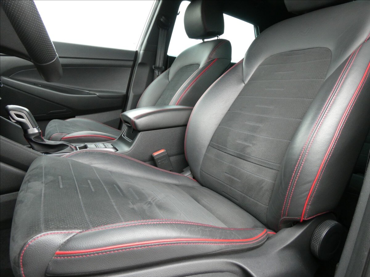 Hyundai Tucson SUV 1,6 l 100 kw