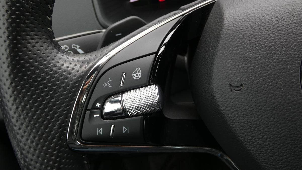 Škoda Karoq SUV / Terénní 1,5 l 110 kw