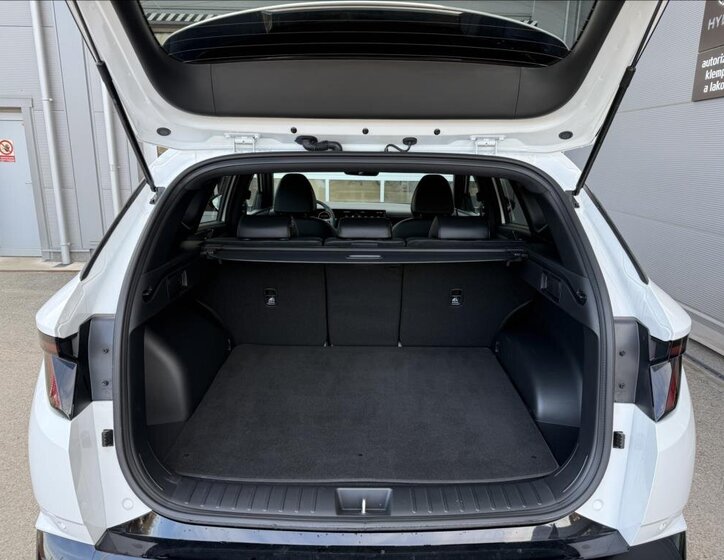 Hyundai Tucson SUV / Terénní 1,6 l 185 kw
