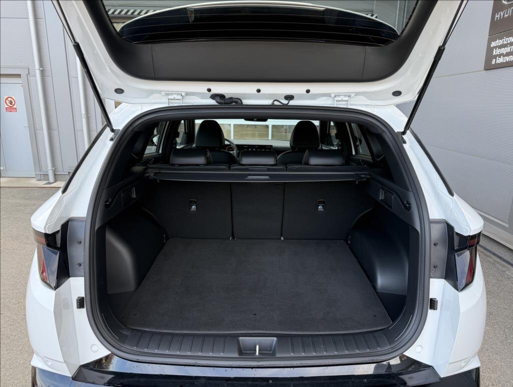 Hyundai Tucson SUV / Terénní 1,6 l 185 kw