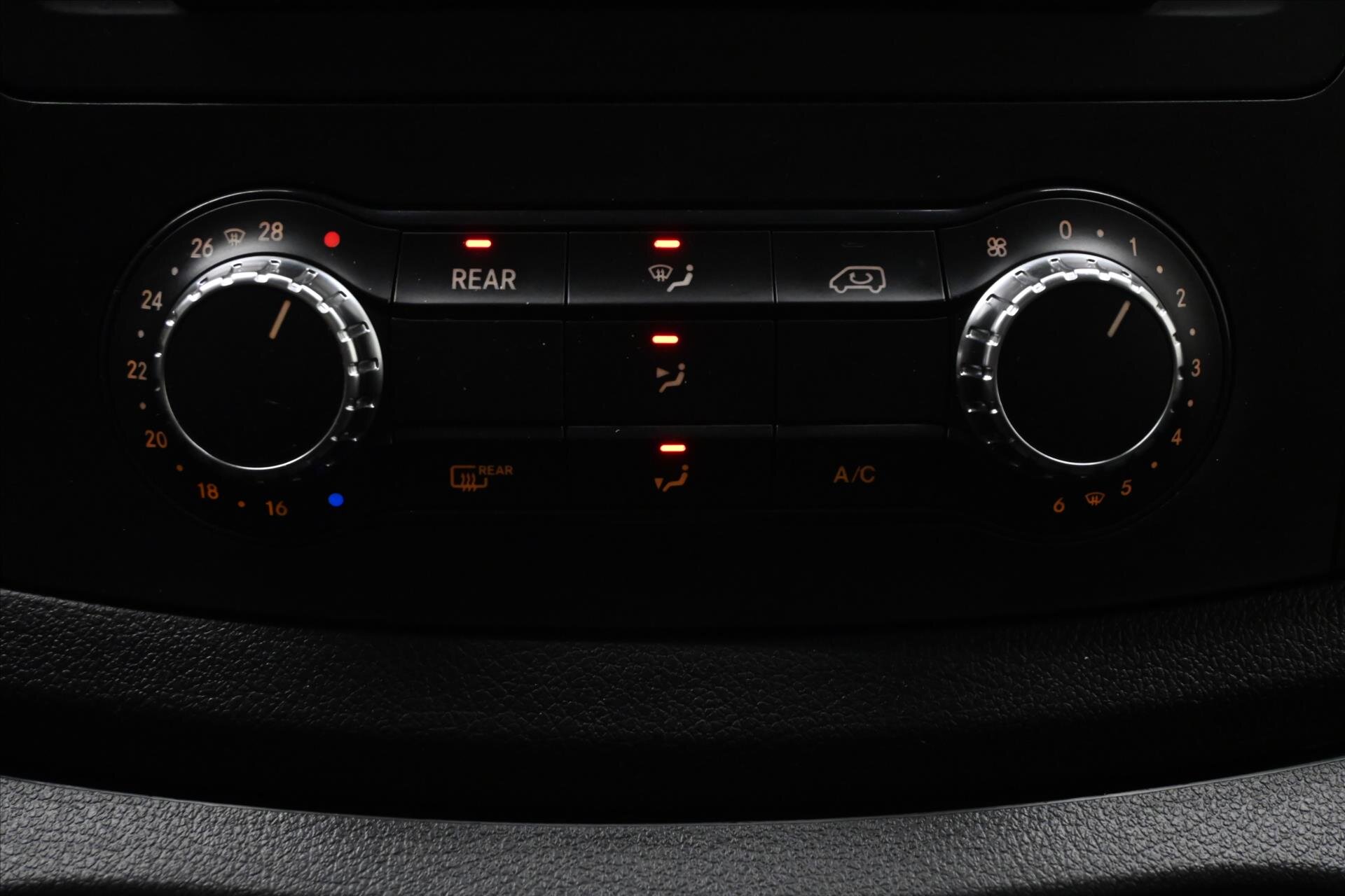 Mercedes-Benz Vito MPV 2,1 l 120 kw