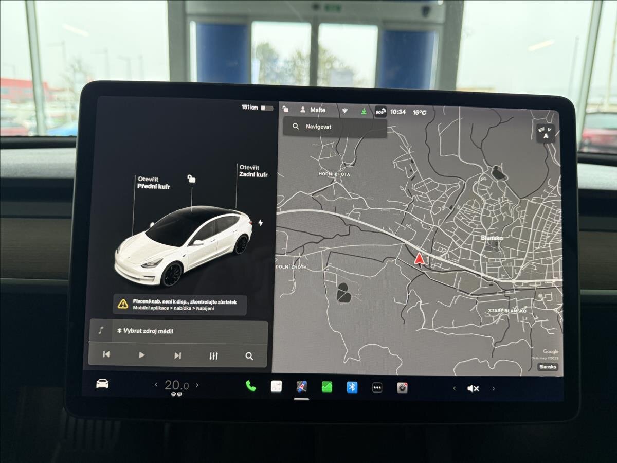 Tesla Model 3 Sedan / Limuzína 0,0 377 kw