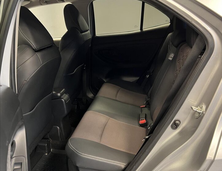 Toyota Yaris Cross 11