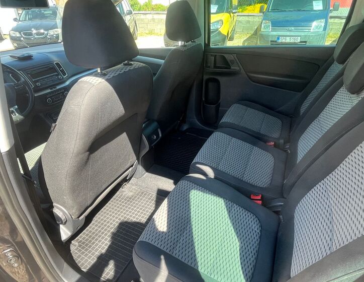 Volkswagen Sharan 16