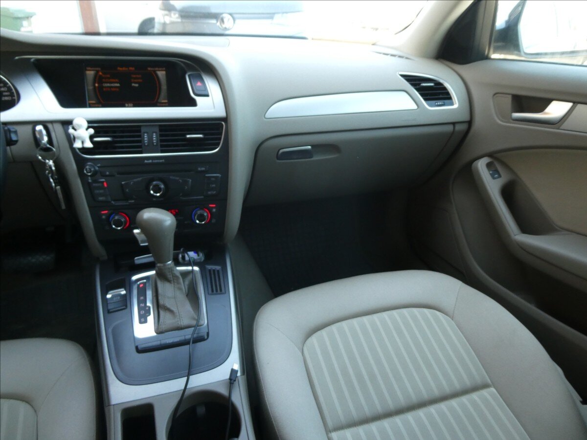 Audi A4 Sedan / Limuzína 2,0 l 105 kw