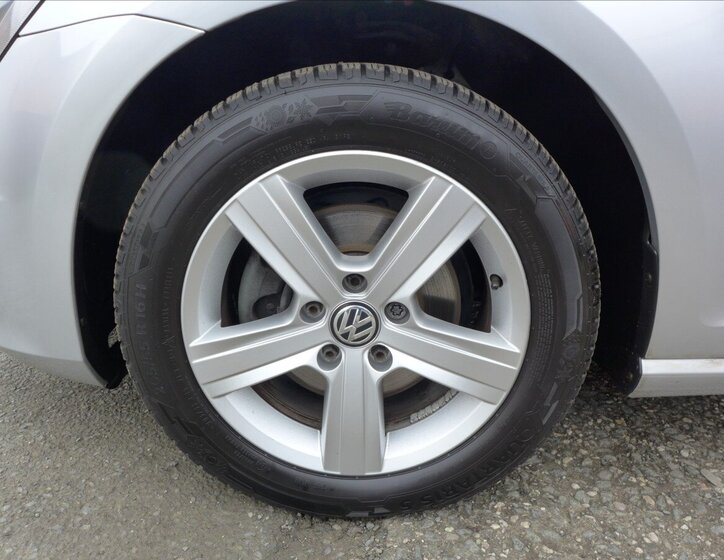 Volkswagen Golf Hatchback 1,2 l 77 kw