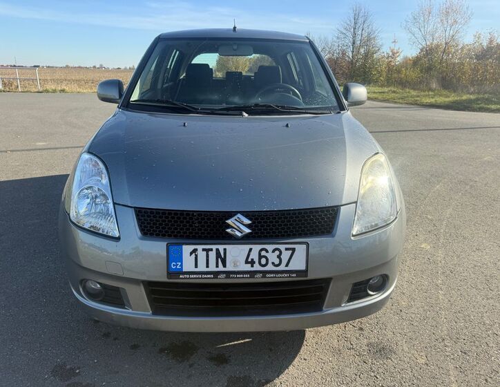 Suzuki Swift 8