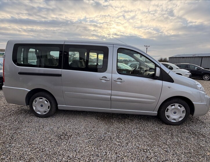 Fiat Scudo MPV 2,0 l 88 kw