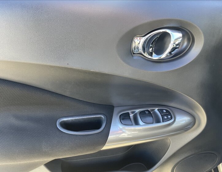 Nissan Juke SUV / Terénní 1,2 l 85 kw