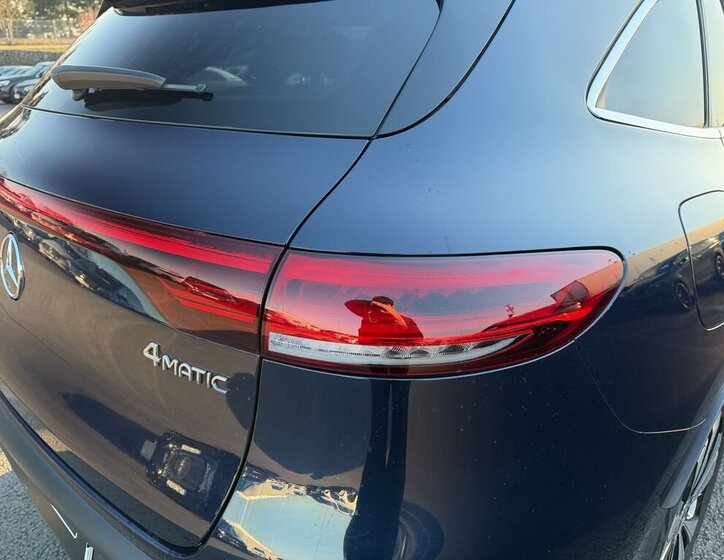 Mercedes-Benz EQC SUV / Terénní 0,0 300 kw