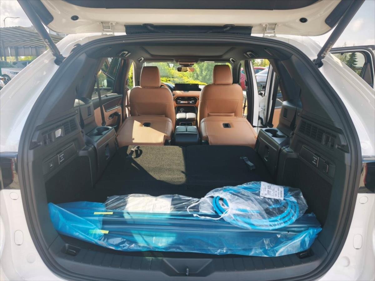 Mazda CX-80 SUV / Terénní 2,5 l 241 kw