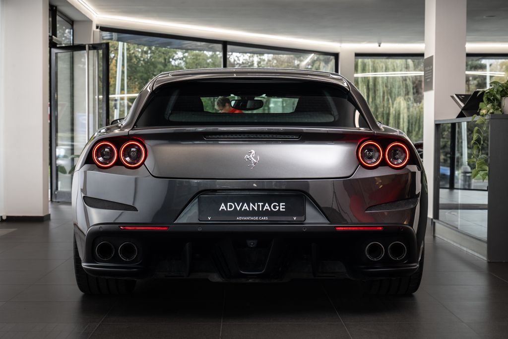 Ferrari GTC4 Lusso