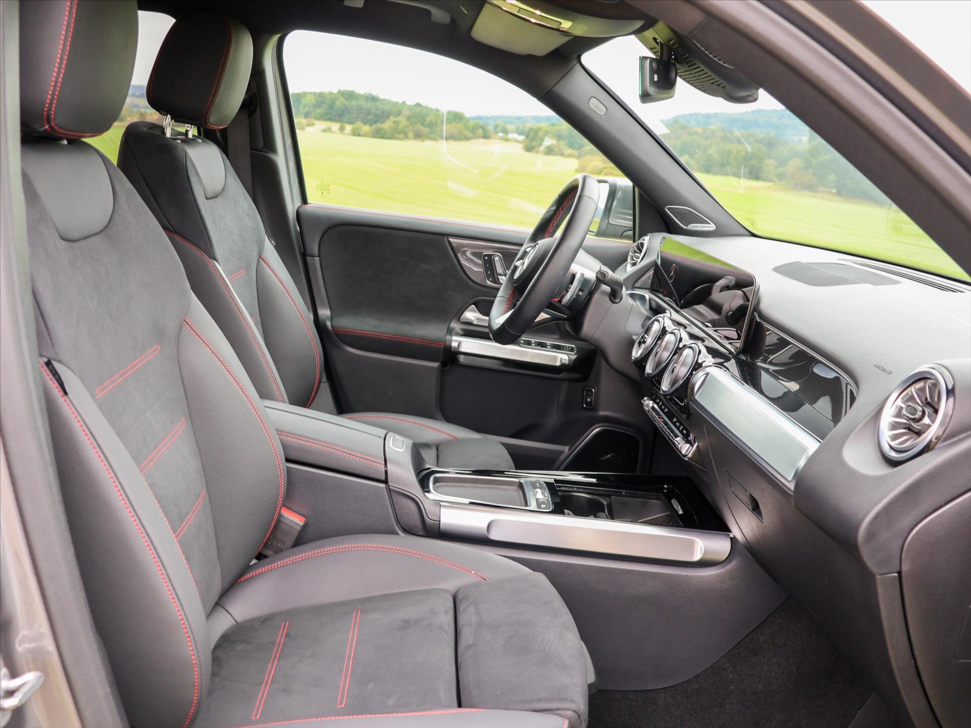 Mercedes-Benz GLB SUV 2,0 l 110 kw