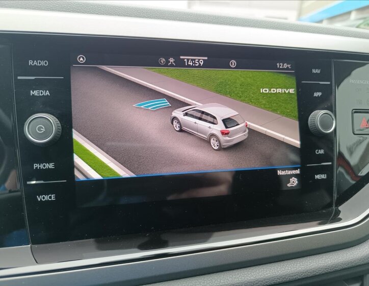 Volkswagen Polo Hatchback 999,0 70 kw