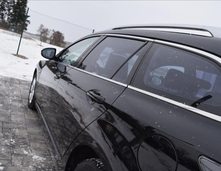 Mazda 6 Liftback 2,0 l 103 kw