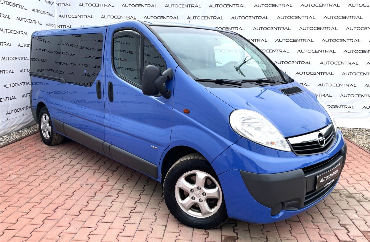 Opel Vivaro MPV 2,5 l 107 kw