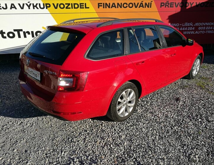 Škoda Octavia Kombi 1,6 l 85 kw