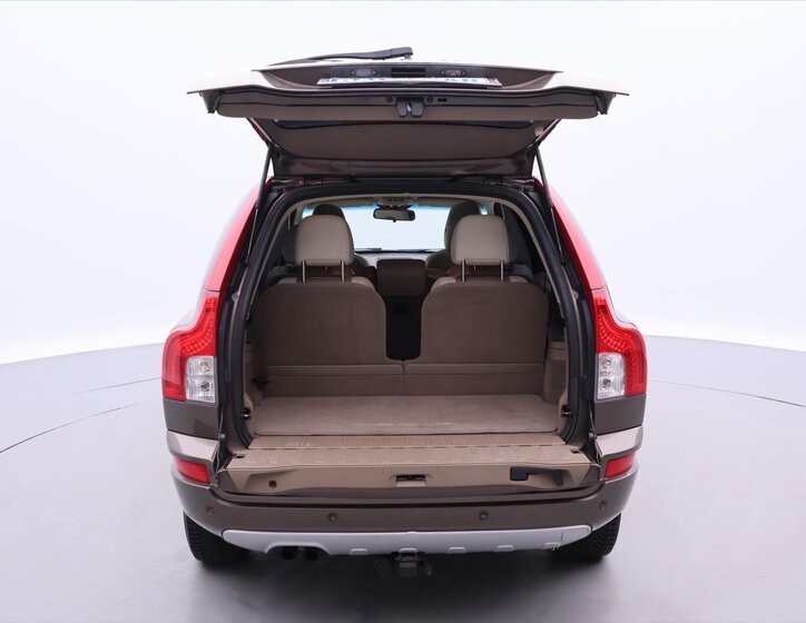Volvo XC90 SUV / Terénní 2,4 l 147 kw