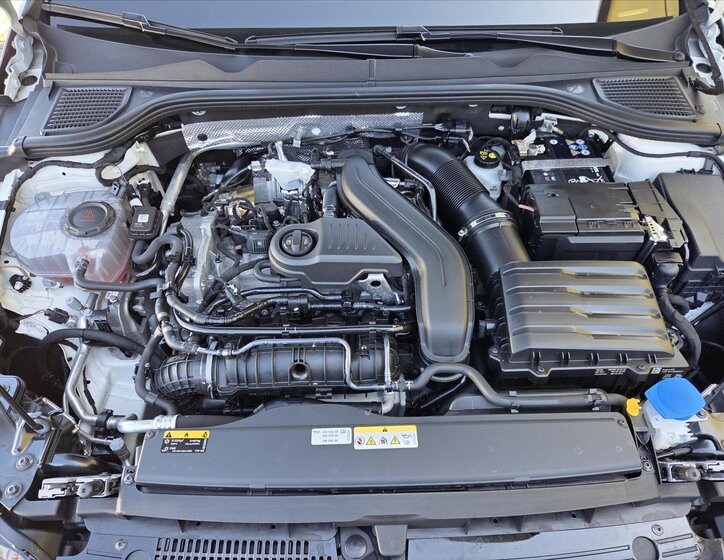 Volkswagen Golf Hatchback 1,5 l 110 kw