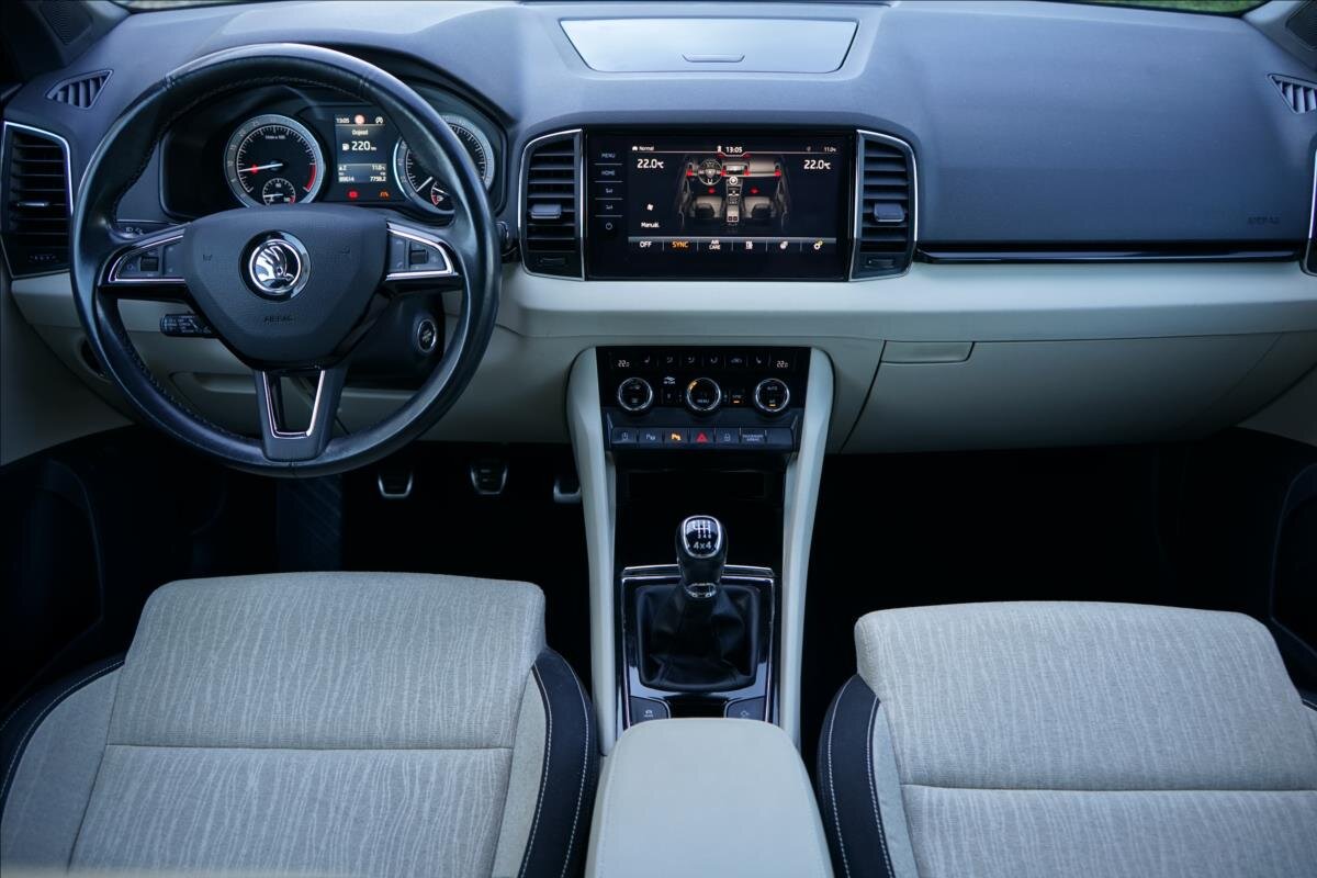 Škoda Karoq SUV / Terénní 2,0 l 110 kw