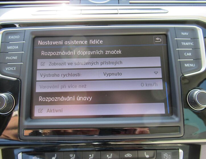 Volkswagen Passat 23