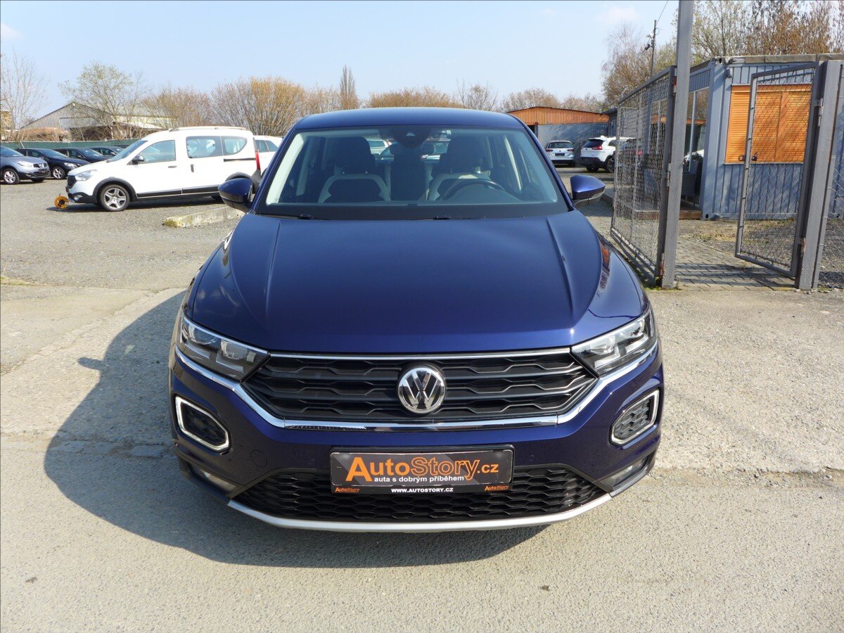 Volkswagen T-Roc SUV / Terénní 2,0 l 110 kw