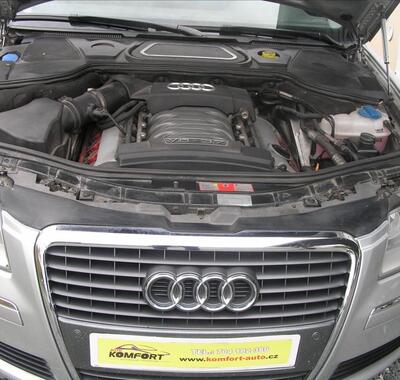 Audi A8 4