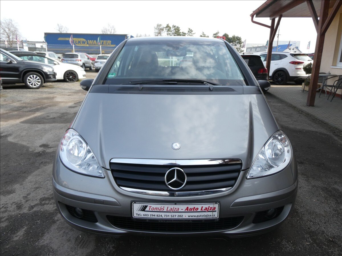 Mercedes-Benz Třídy A Hatchback 1,7 l 85 kw