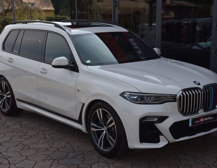BMW X7 SUV / Terénní 3,0 l 195 kw