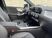 Mercedes-Benz GLA 13