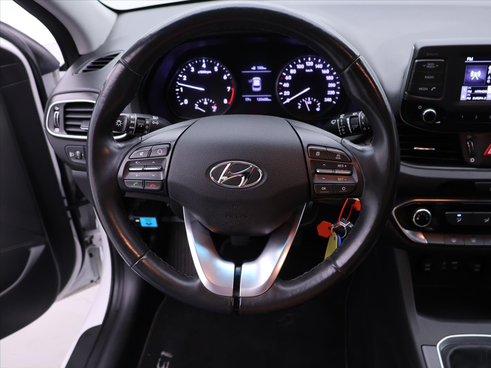 Hyundai i30 Kombi 998,0 88 kw